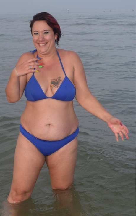 Bbw Nude Beach Couples - Mature Chubby Beach Porn Pics & Nude Mature Photos - IdealMature.com